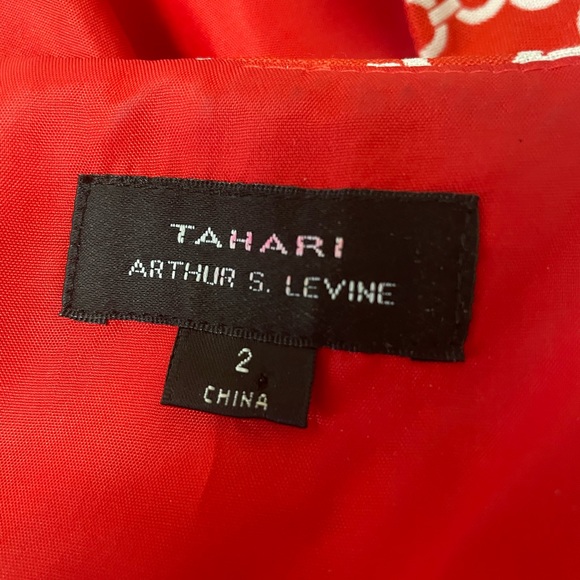 🥂Classy red coktail dress with Damas print size 2 - Picture 6 of 6